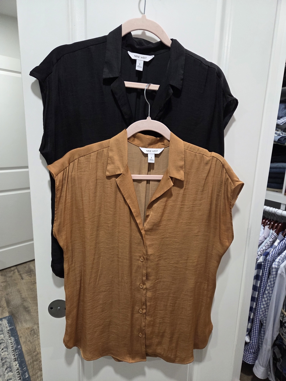 Nine West Cap Sleeve Button Down Blouse Set Size S - Black & Mustard (Lot of 2)
